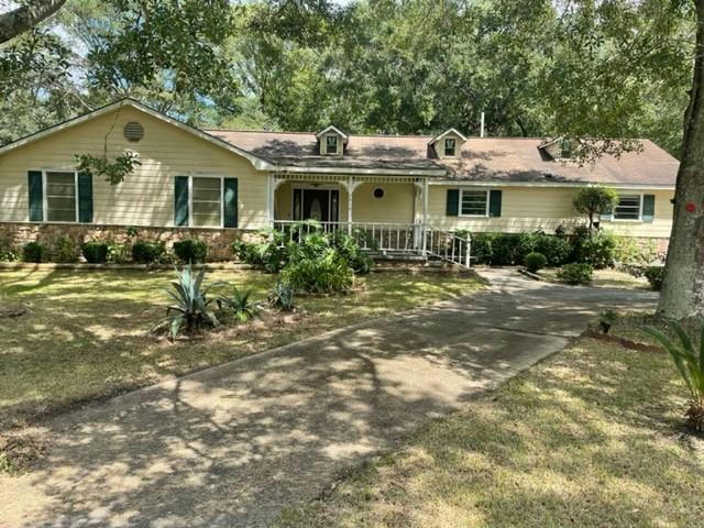 9416 WINDROW PL, MOSS POINT, MS 39562, photo 1 of 10