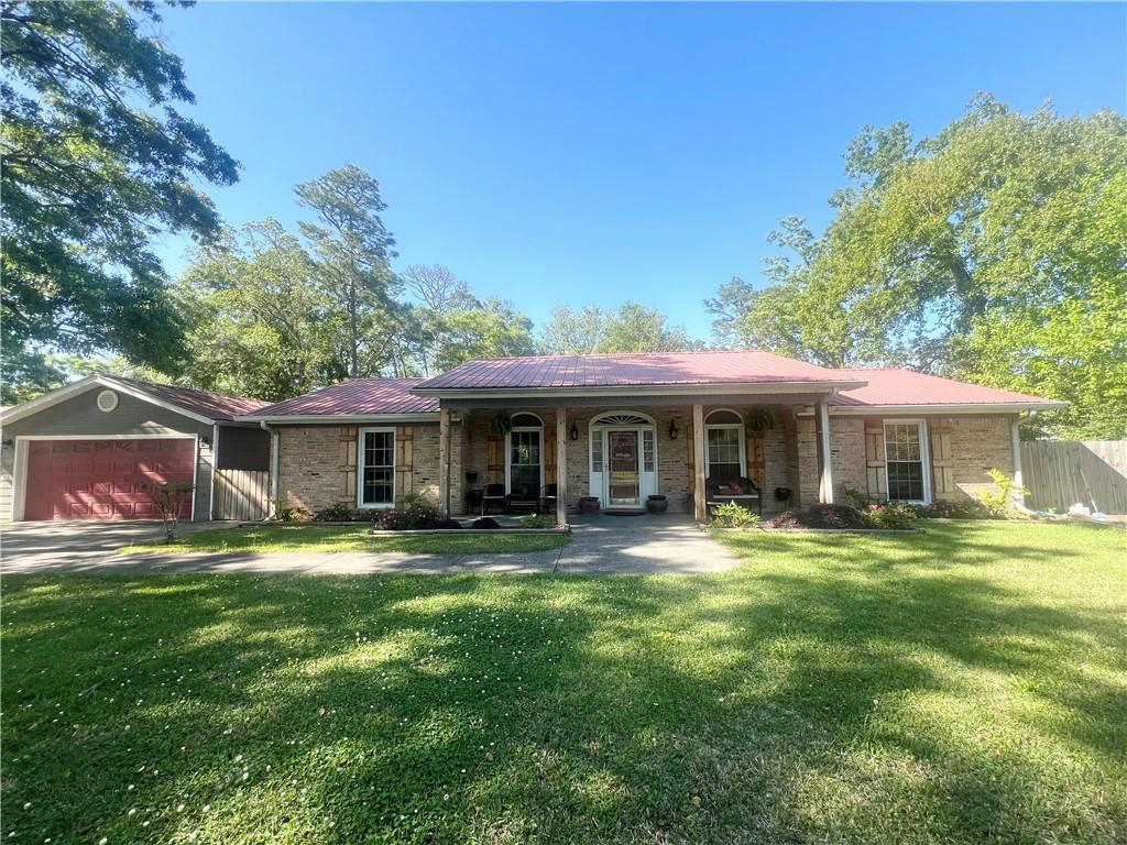 4176 CANAL DR, MOBILE, AL 36619, photo 1 of 25