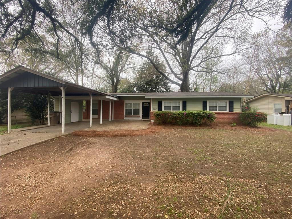654 WILSHIRE RD, MOBILE, AL 36609, photo 1 of 12